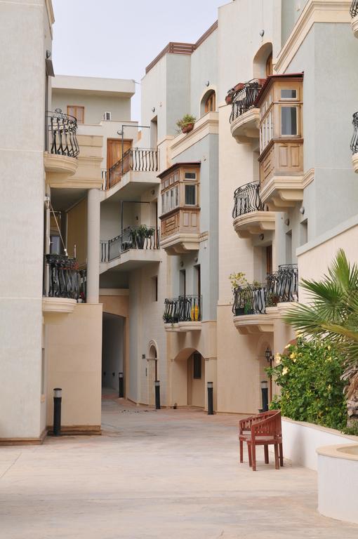 Luxury Marble Arch Apartment Saint Julian's